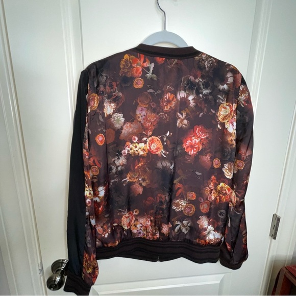 willow & clay fall floral bomber jacket - Picture 3 of 13